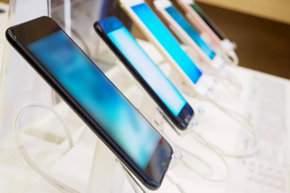 Elektronika mağazasından oğurluq edən şəxs saxlanılıb